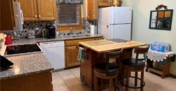 6527 Sioux Drive, Parkville, MO 64152