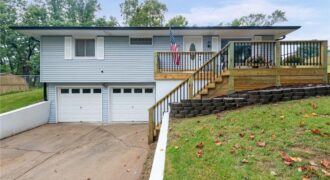 15 Village Circle Drive, Platte City, MO 64079