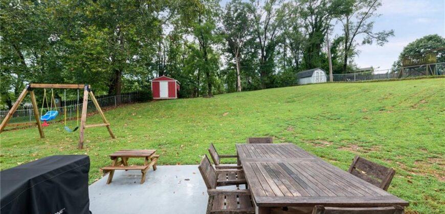 15 Village Circle Drive, Platte City, MO 64079