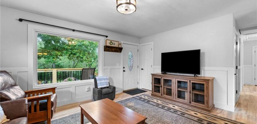 15 Village Circle Drive, Platte City, MO 64079