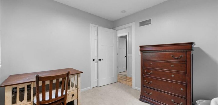 15 Village Circle Drive, Platte City, MO 64079