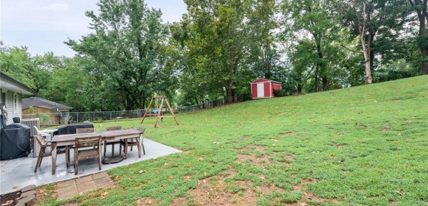 15 Village Circle Drive, Platte City, MO 64079