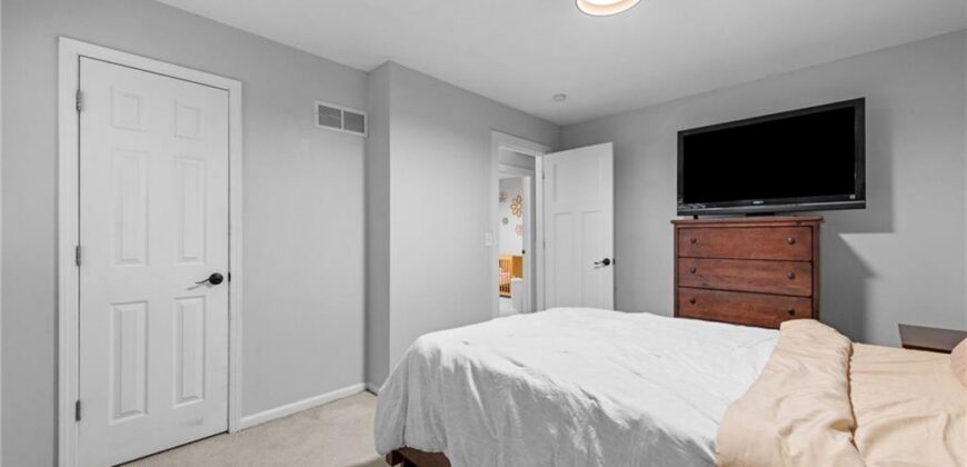 15 Village Circle Drive, Platte City, MO 64079