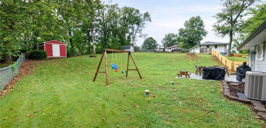 15 Village Circle Drive, Platte City, MO 64079