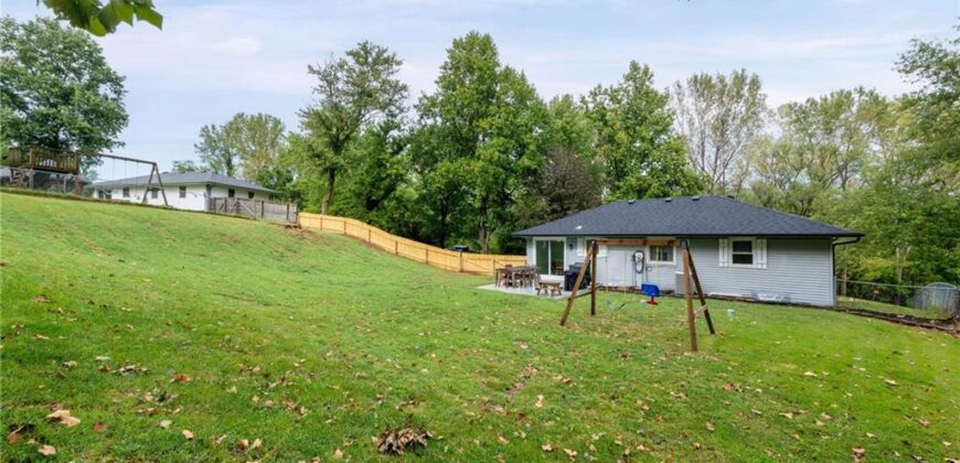 15 Village Circle Drive, Platte City, MO 64079