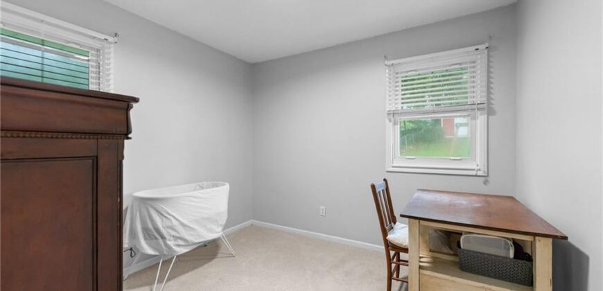 15 Village Circle Drive, Platte City, MO 64079
