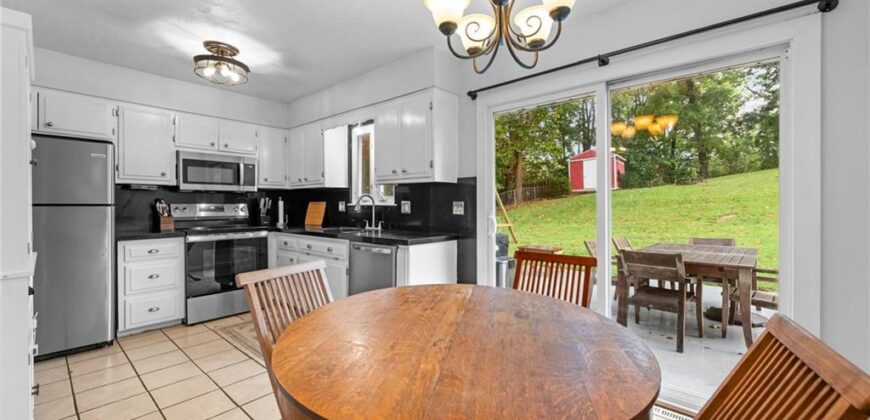 15 Village Circle Drive, Platte City, MO 64079