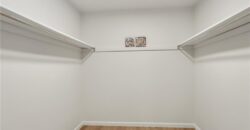 2 Maple Circle, Smithville, MO 64089