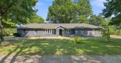 16413 Quinn Road, Smithville, MO 64089