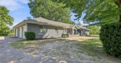 16413 Quinn Road, Smithville, MO 64089