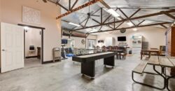 16413 Quinn Road, Smithville, MO 64089
