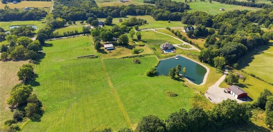 16413 Quinn Road, Smithville, MO 64089