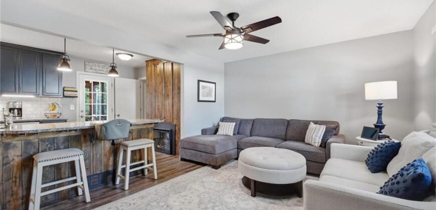 209 Lee Drive, Liberty, MO 64068