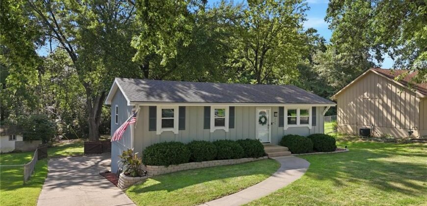 209 Lee Drive, Liberty, MO 64068
