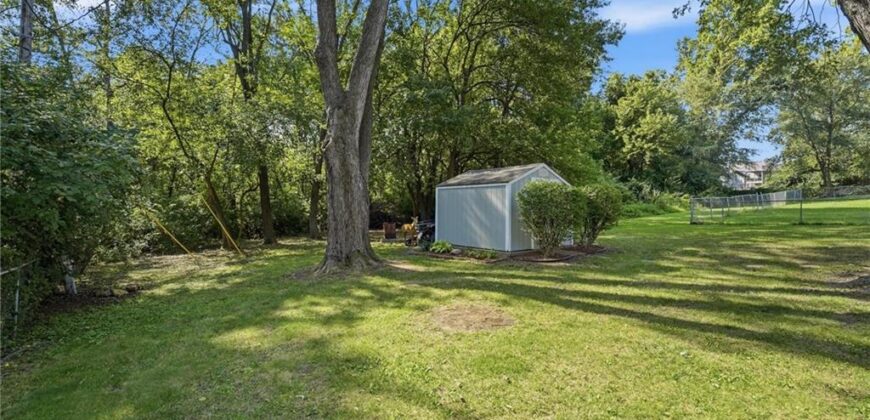 209 Lee Drive, Liberty, MO 64068