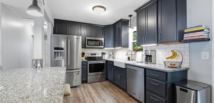 209 Lee Drive, Liberty, MO 64068