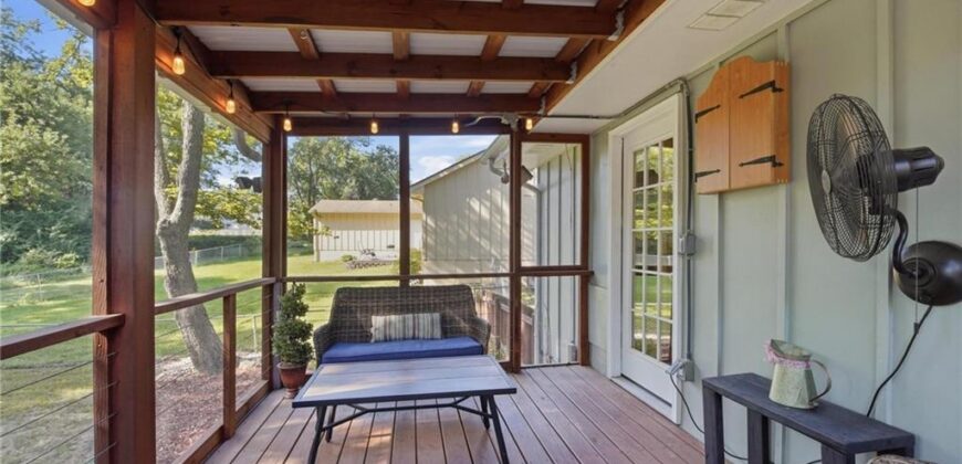209 Lee Drive, Liberty, MO 64068