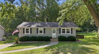 209 Lee Drive, Liberty, MO 64068