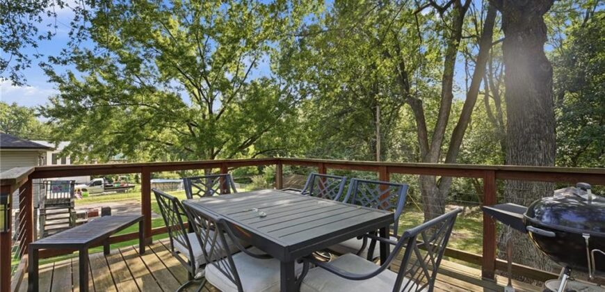 209 Lee Drive, Liberty, MO 64068