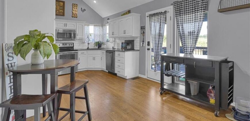 908 N Birch Street, Kearney, MO 64060