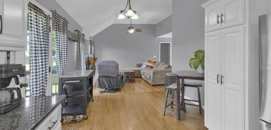 908 N Birch Street, Kearney, MO 64060