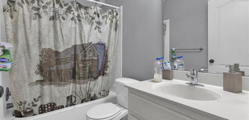 908 N Birch Street, Kearney, MO 64060