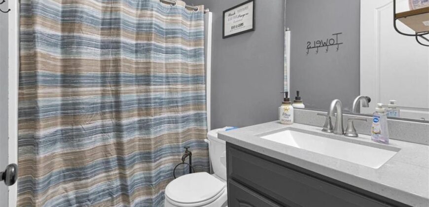 908 N Birch Street, Kearney, MO 64060