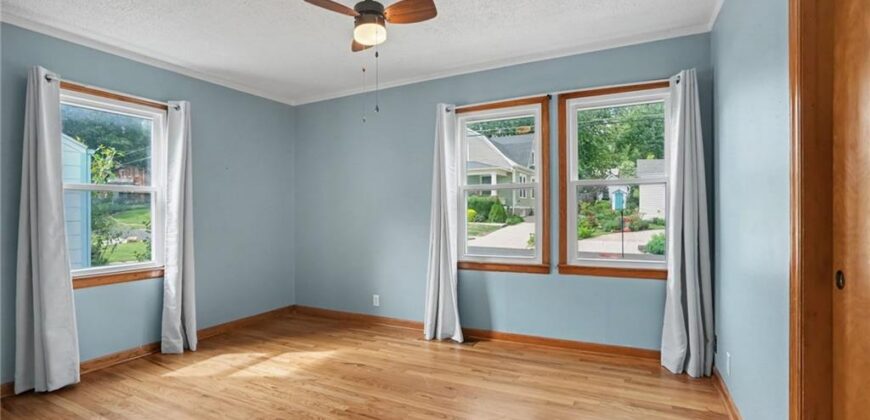 626 Summer Street, Weston, MO 64098