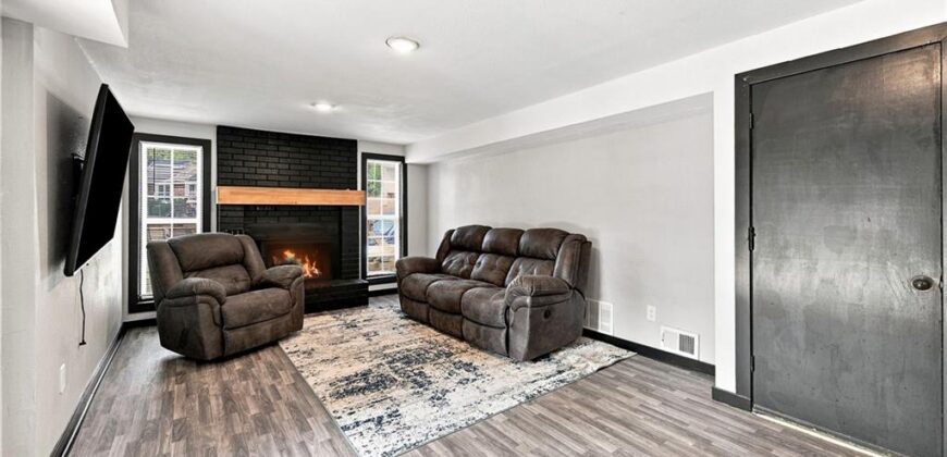 2103 NE 79th Terrace, Kansas City, MO 64118