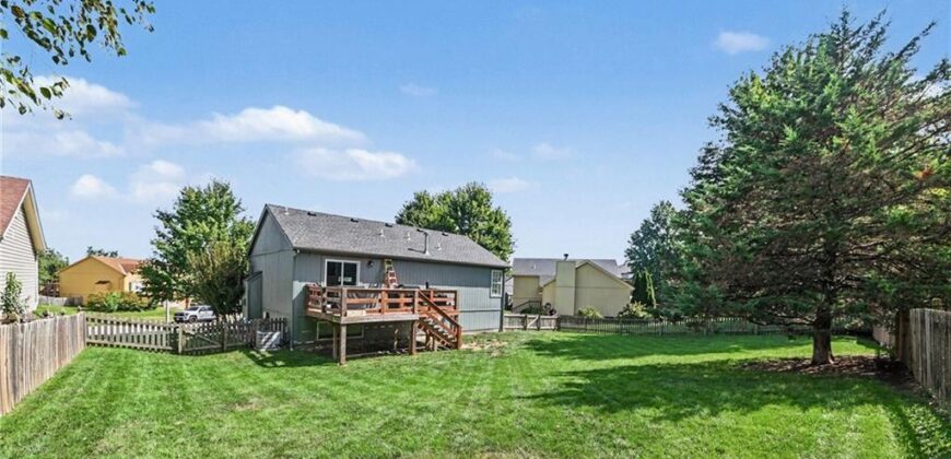 11010 N Booth Avenue, Kansas City, MO 64157