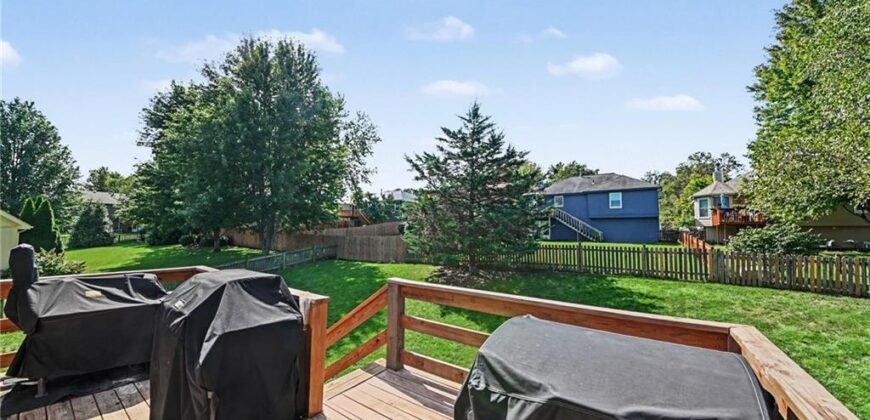 11010 N Booth Avenue, Kansas City, MO 64157