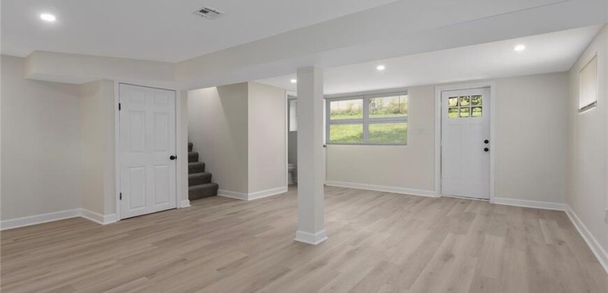 4306 NE 51st Street, Kansas City, MO 64119