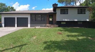 4306 NE 51st Street, Kansas City, MO 64119