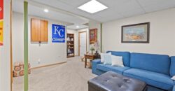 5204 N PENNSYLVANIA Street, Gladstone, MO 64118