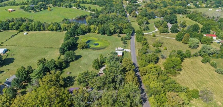 17524 Georgetown Road, Holt, MO 64048