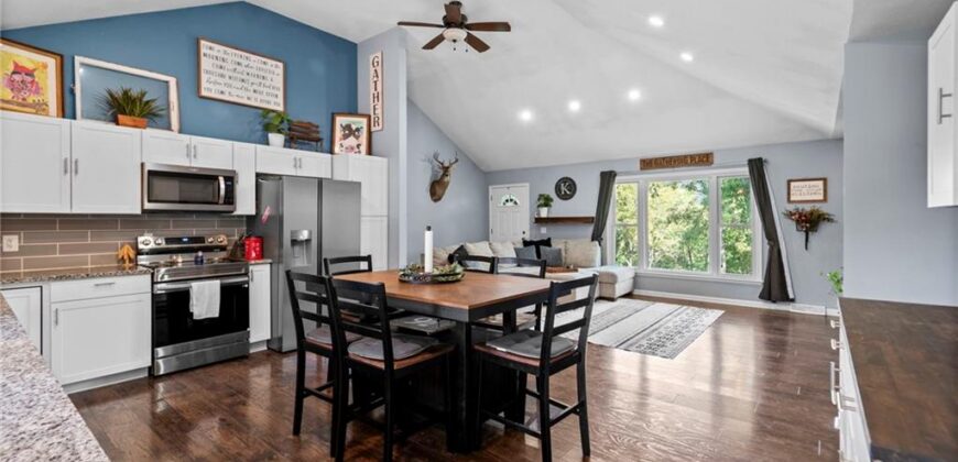 17524 Georgetown Road, Holt, MO 64048