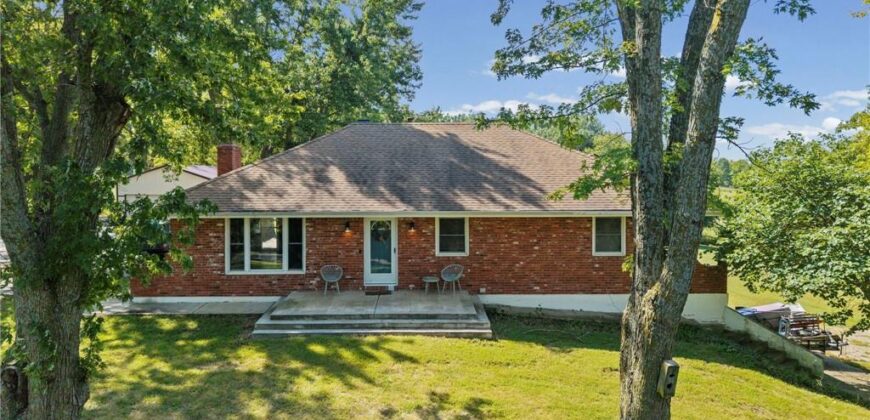 17524 Georgetown Road, Holt, MO 64048