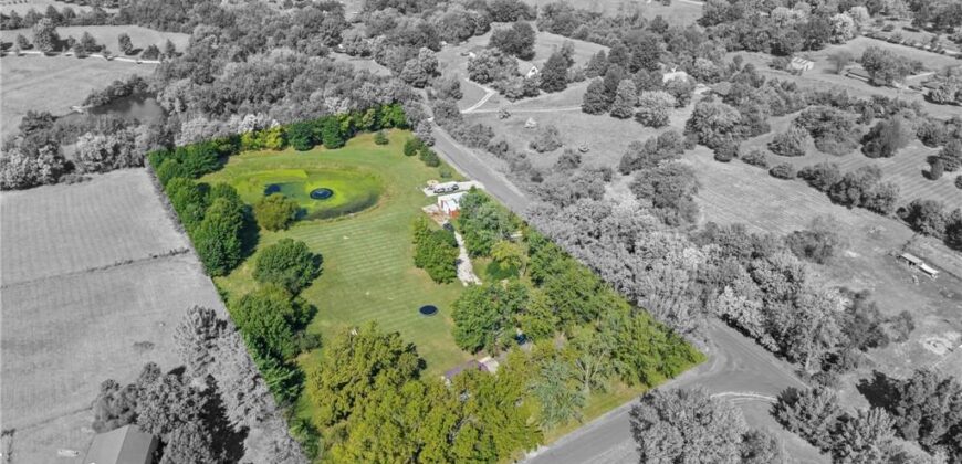 17524 Georgetown Road, Holt, MO 64048