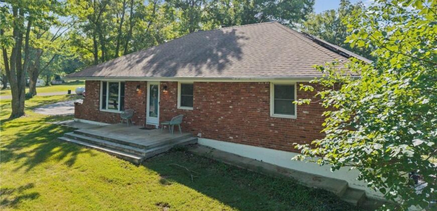 17524 Georgetown Road, Holt, MO 64048