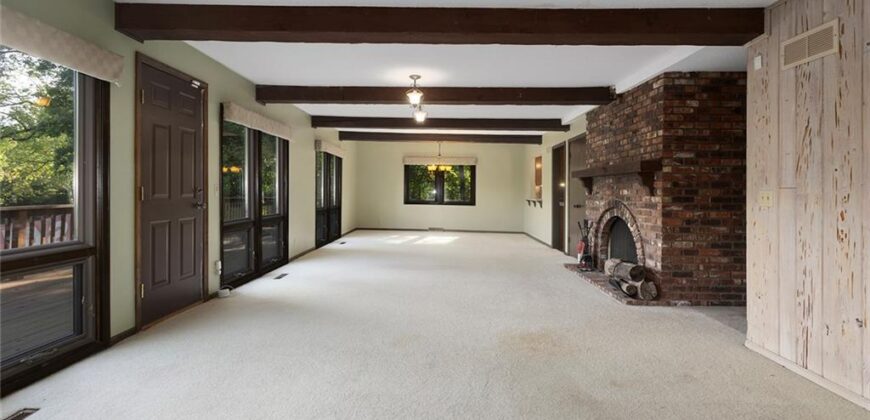 7616 NW Eastside Drive, Weatherby Lake, MO 64152