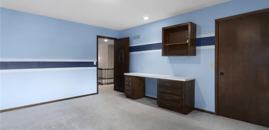 7616 NW Eastside Drive, Weatherby Lake, MO 64152