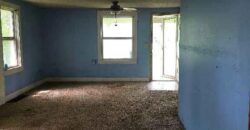4331 NE Kelsey Road, Kansas City, MO 64116
