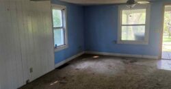 4331 NE Kelsey Road, Kansas City, MO 64116