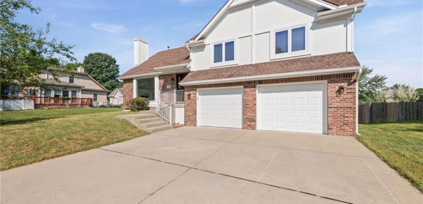 2018 NW 81st Place, Kansas City, MO 64151