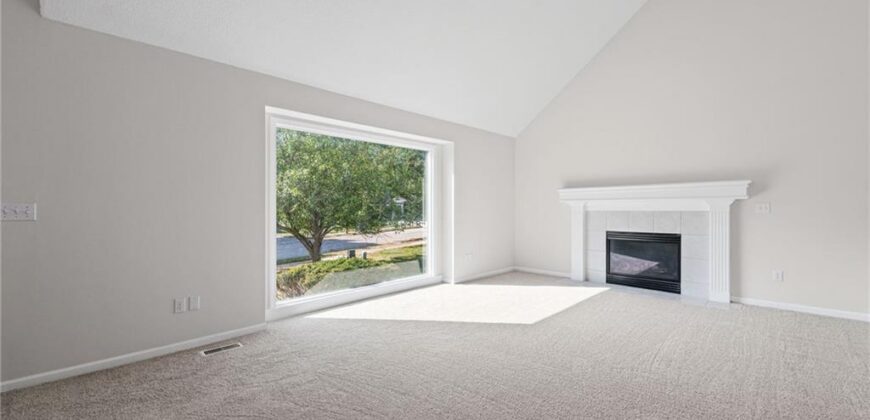 2018 NW 81st Place, Kansas City, MO 64151