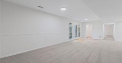 2018 NW 81st Place, Kansas City, MO 64151