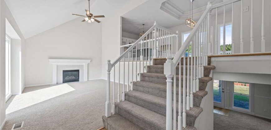 2018 NW 81st Place, Kansas City, MO 64151