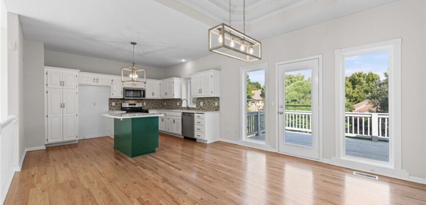 2018 NW 81st Place, Kansas City, MO 64151