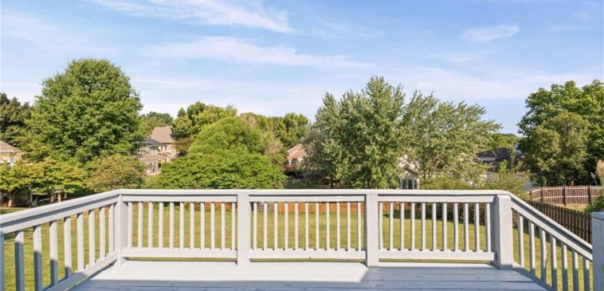2018 NW 81st Place, Kansas City, MO 64151