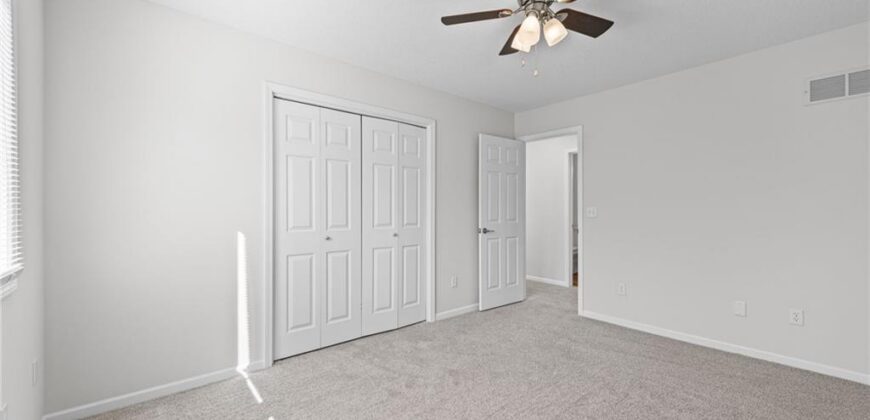 2018 NW 81st Place, Kansas City, MO 64151